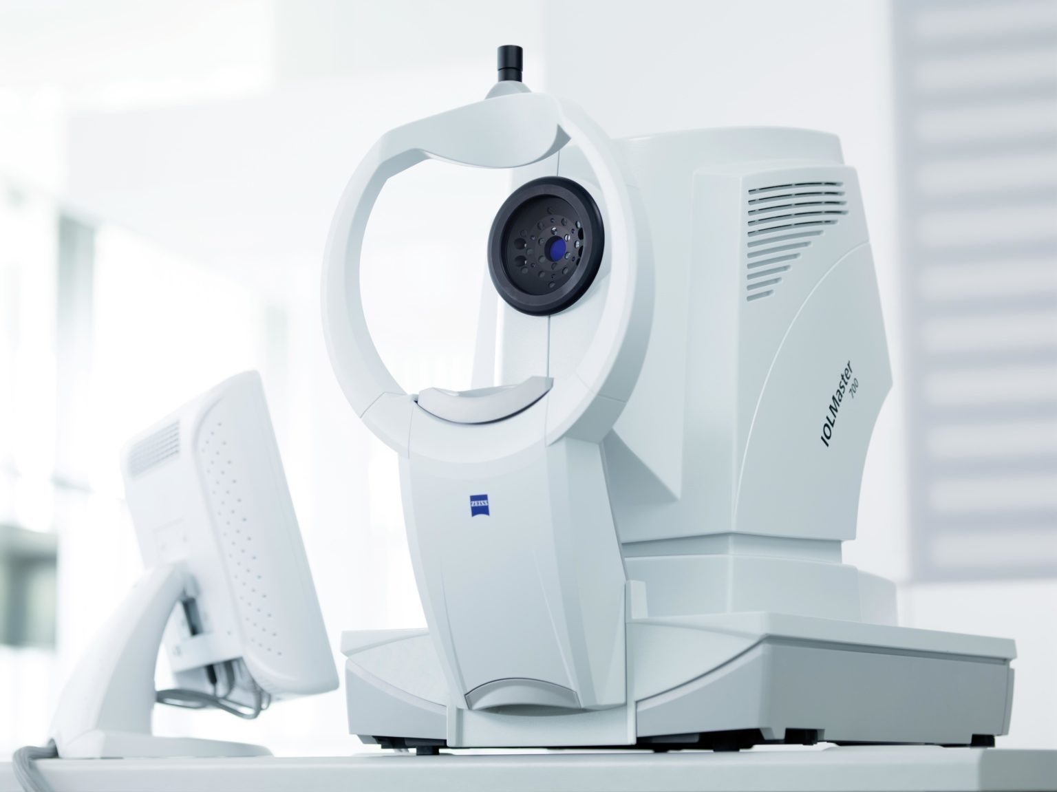 IOL Master 700 / Carl Zeiss Meditec / 2014 • ID8